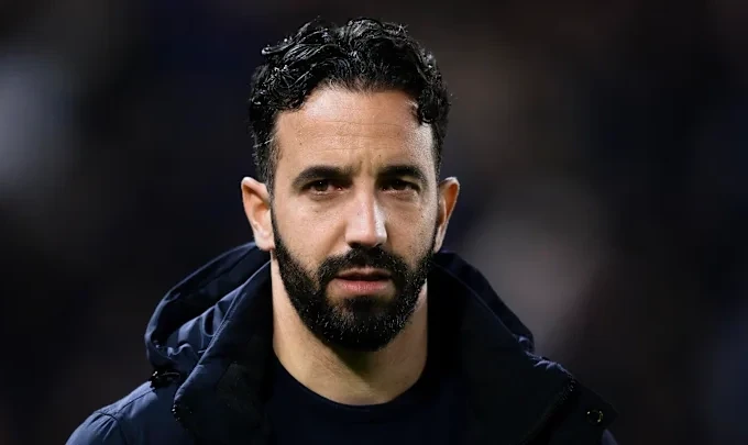 Manchester Unitedi zyrtarizon trajnerin e ri