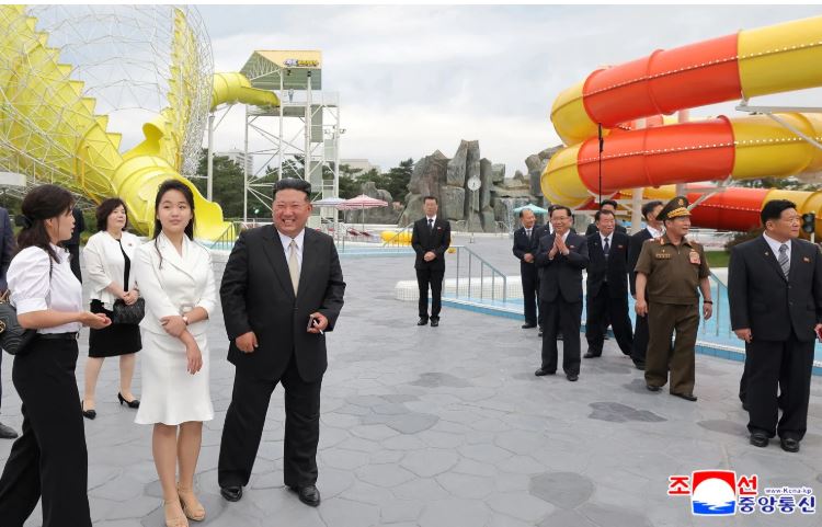 Disa javë pas hapjes  Koreja e Veriut ndalon turistët e huaj në resortin bregdetar
