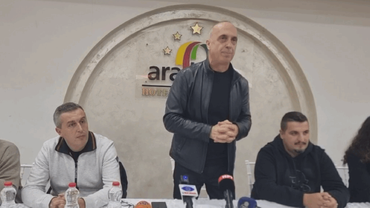Fatmir Dehari feston në Kërçovë  Nuk humbi asnjë nga ne