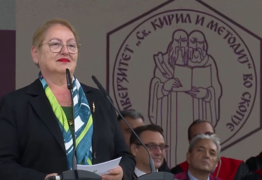 Filloi viti i ri akademik  Janevska  Presim që vitin e ardhshëm të rritet shujta studentore