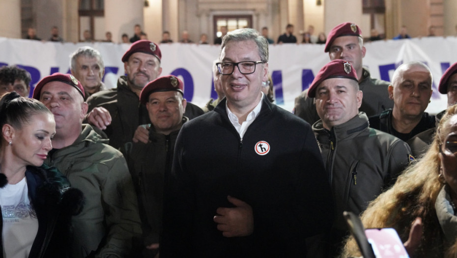 Kampi  Qaciland  i Vuçiqit  i mbushur me vrasës të dënuar dhe paramilitarë