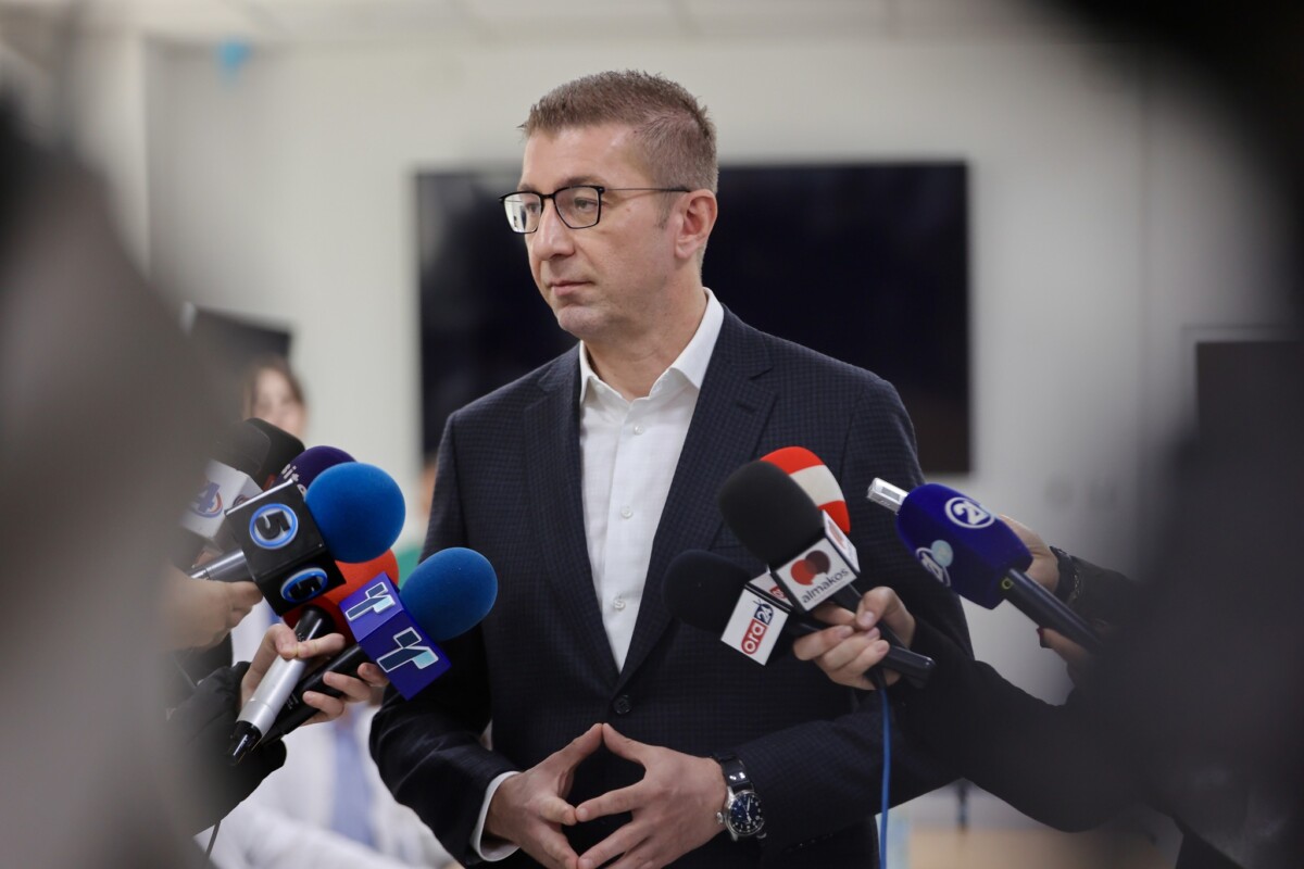 Mickoski  Kërkojmë mekanizma ligjorë për Kocevskin  Disa gjyqtarë dhe prokurorë me vinç nuk mund t i lëvizësh nga kolltuku