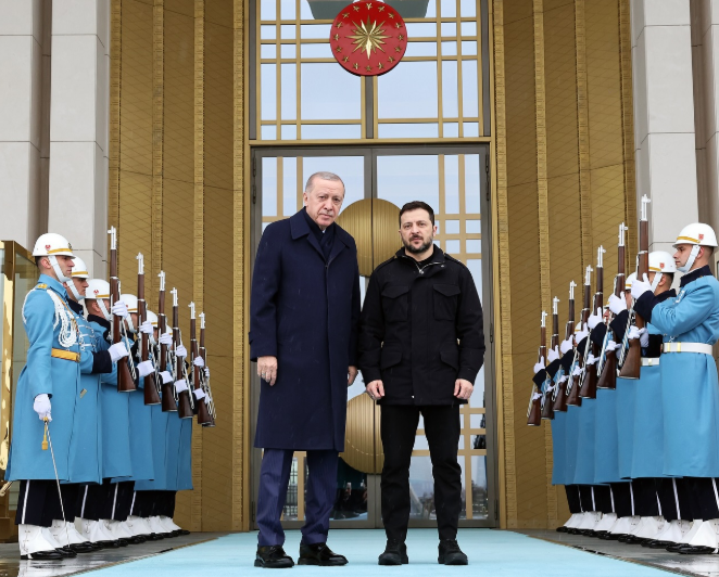 Bisedimet në Stamboll për Ukrainën  çfarë qëndrimi mban Erdogan