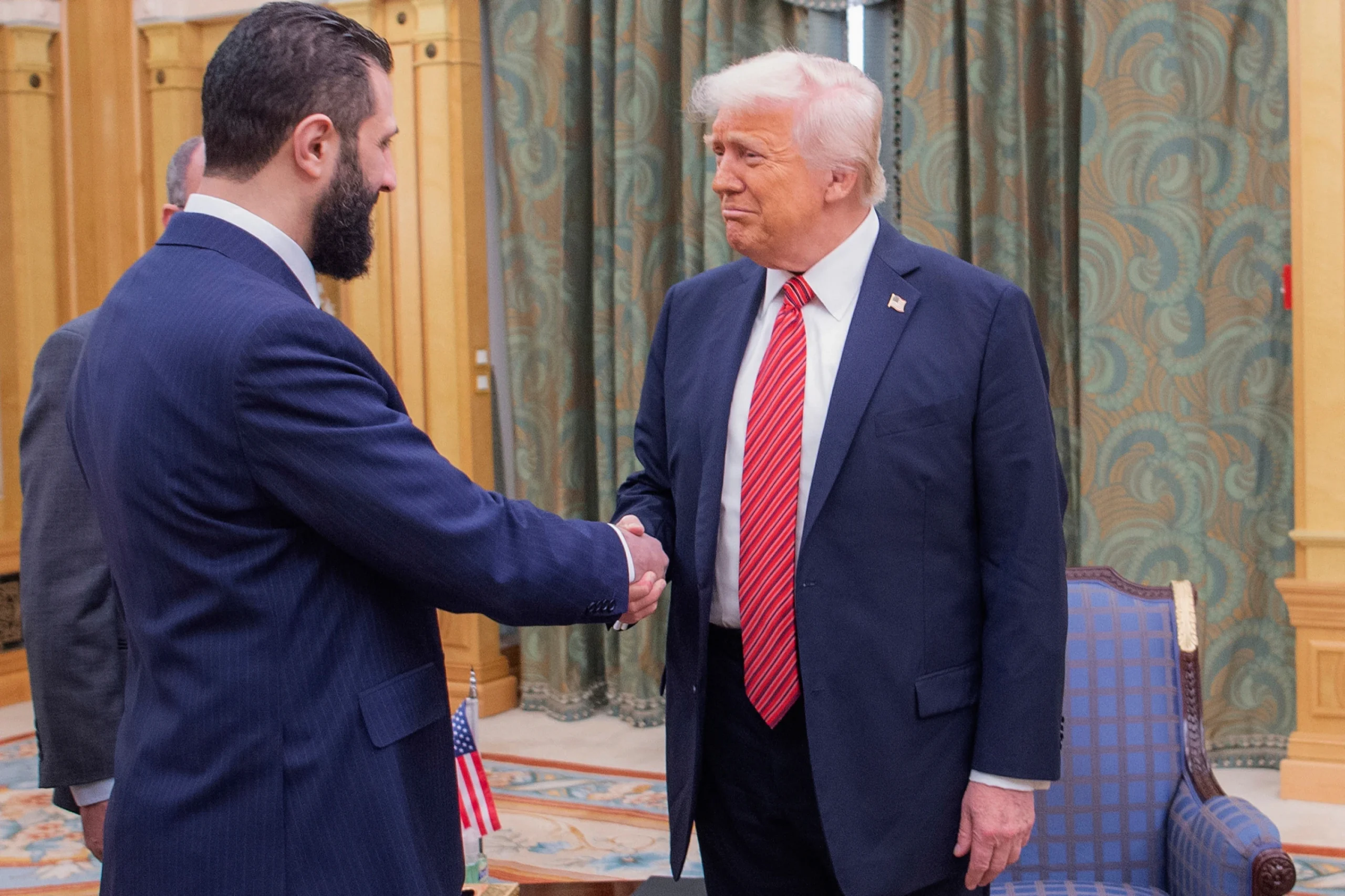 Trump takohet me Ahmad al Sharaa në Shtëpinë e Bardhë