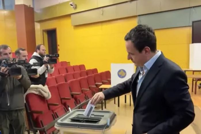 Voton Kurti  Gjatë kësaj fushate unë kam punuar në tri ndërrime