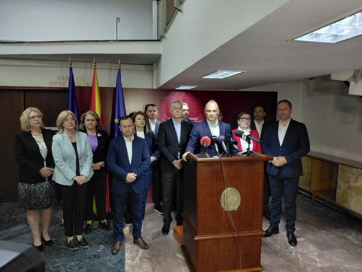 Filipçe  Qeveria e Przhinës duhet të mbetet  përndryshe LSDM do të tërhiqet nga Grupi i Punës për Kodin Zgjedhor