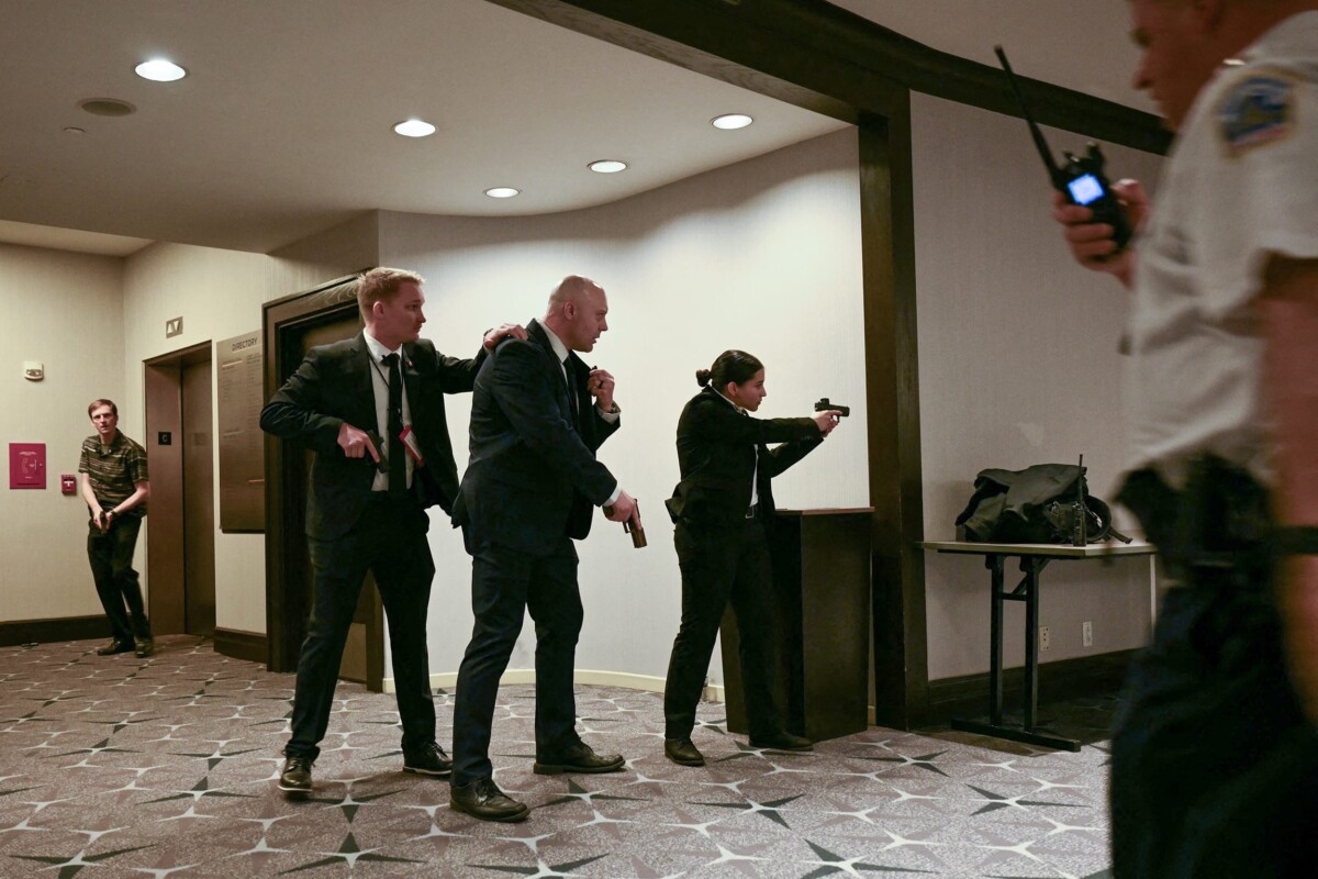 doli-nga-spitali-oficeri-i-sherbimit-sekret-qe-u-plagos-gjate-te-shtenave-ne-darken-e-trump