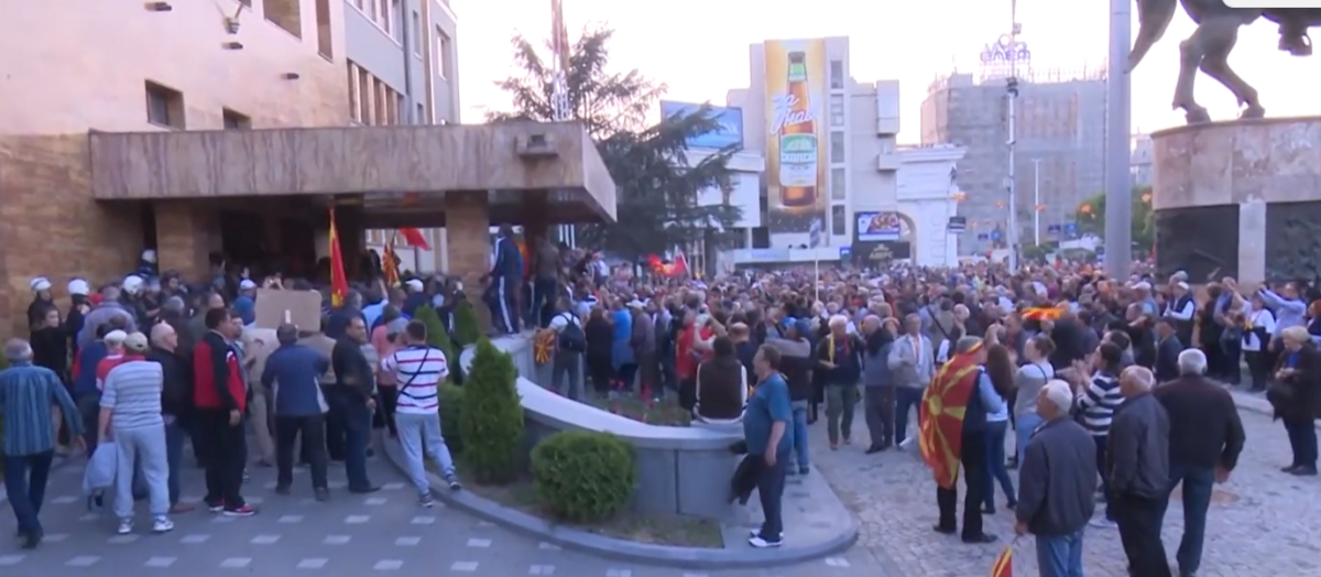 mickoski-gjykimi-per-27-prillin-i-montuar-politikisht-lsdm-qeveria-aktuale-fali-kriminelet-e-nxitur-nga-vmro