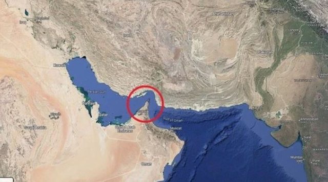 Irani  Ngushtica e Hormuzit do të mbetet e mbyllur derisa të hiqet bllokada e SHBA së