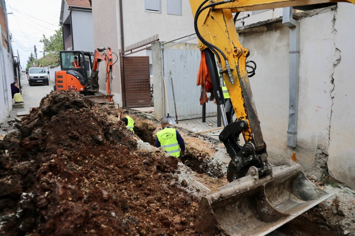 Fillojnë punimet për përmirësimin e ujësjellësit dhe kanalizimit në  Dizhon 15 