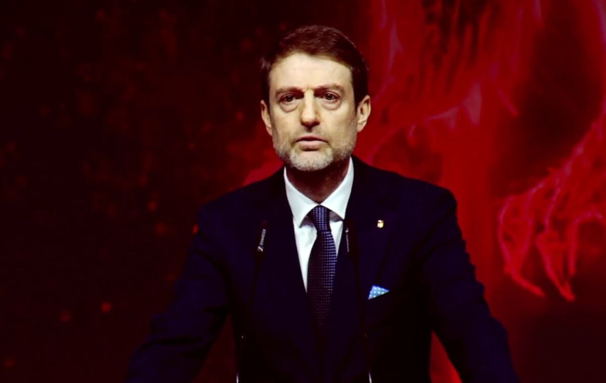 Hoxha  Kërkesat për shqipen në Maqedoninë e Veriut  legjitime  Ruajtja e gjuhës  ADN ja e identitetit tonë