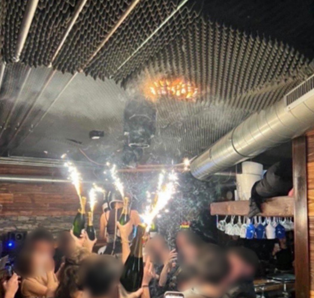 Zvicra kërkon zgjidhje jashtëgjyqësore për tragjedinë në Crans Montana