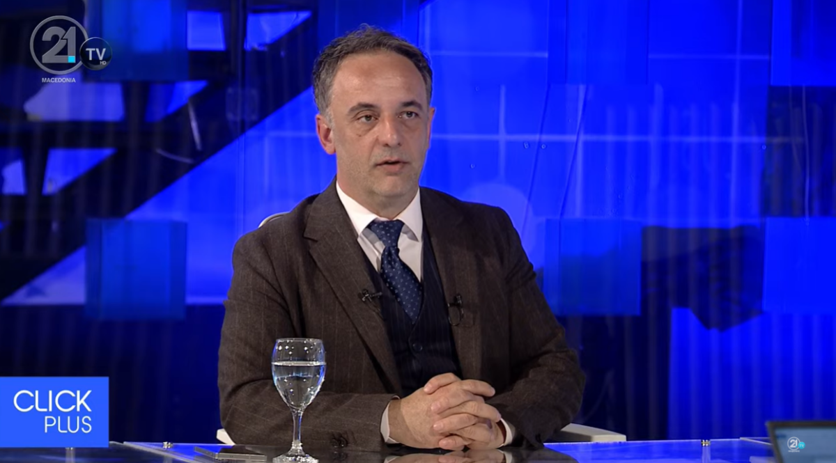 Aliu në Click Plus  Në spital kemi aparat që kushton 1 milion euro dhe ende nuk është i hapur  Më than të mos e prek