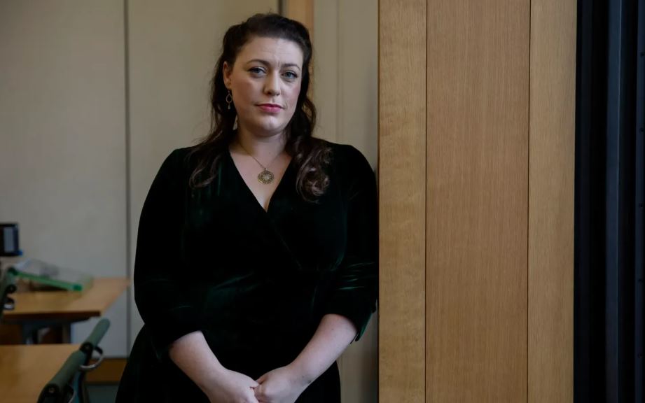 Shkurtimi i financimit për Serbinë  Kearns  Brukseli më në fund po zgjohet