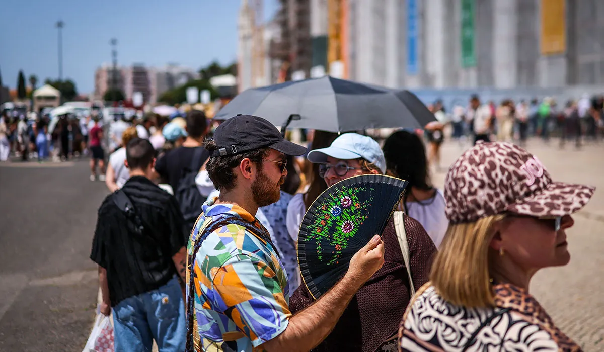  Përvëlohet  Evropa Perëndimore  Temperaturat në Portugali arrijnë mbi 40 gradë Celsius