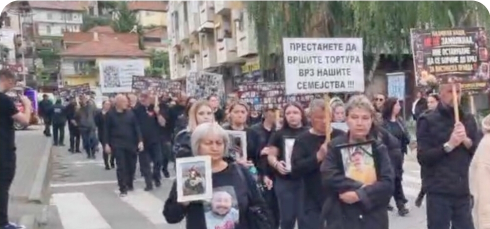 Në gjykimet për  Puls  po shohim trupa dhe eshtra të shkrumbuara  viktimat mund të ishin shpëtuar po ta ndalte policia festën  tha babai i Nadicës