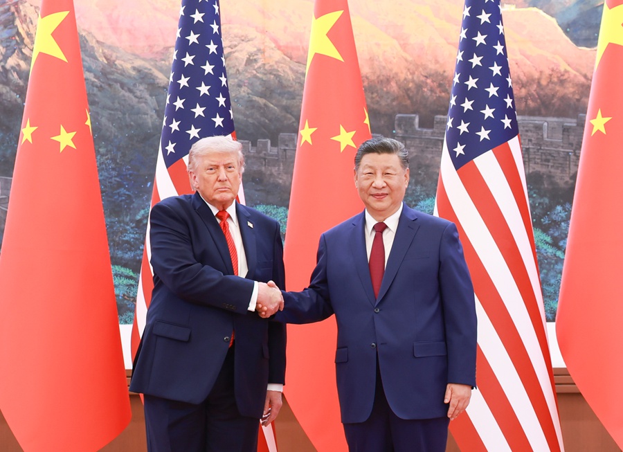 Xi Jinping zhvillon bisedime me Presidentin e SHBA së Trump