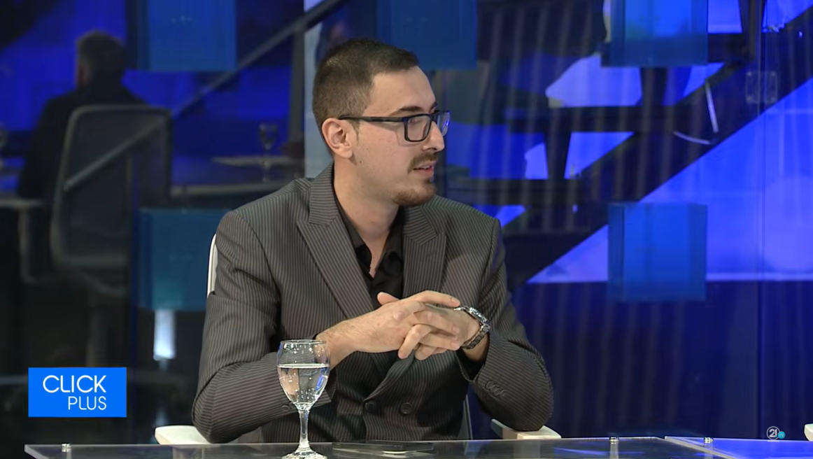 Halili  Absolutisht si shqiptarë na duhen dy parti politike 