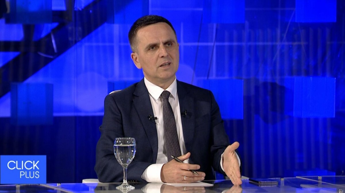 Pse VLEN nuk mundet të shkarkojë Limanin dhe Fetain nga pozitat  