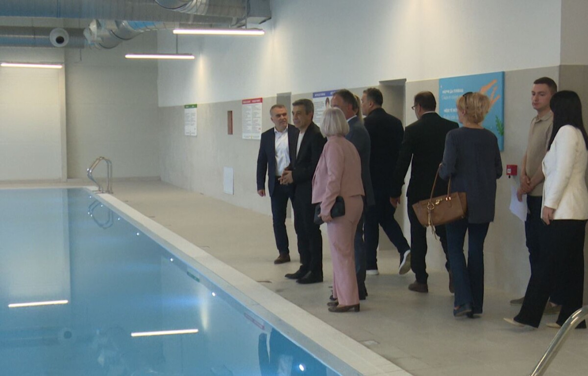 Hapet pishina sportive në vlerë të 1 milionë € në Çair  Mexhiti  Rreth 1800 nxënës do ta kenë në program shkollor notin