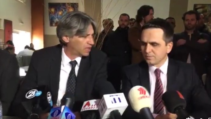 Kasami konfirmoi interesin e Selës për qeveri  Sela  Nuk bisedoj për ministri por për Kushtetutë