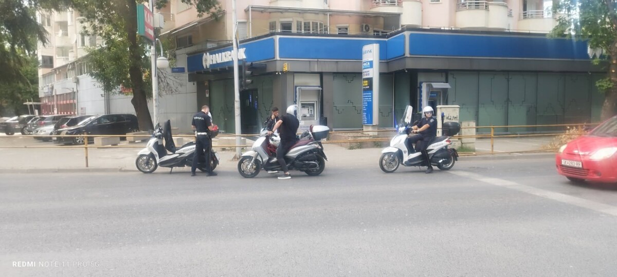 326 gjoba në Shkup  70 në Kumanovë  Policia intensifikon kontrollet ndaj motoçiklistëve dhe trotinetëve elektrikë