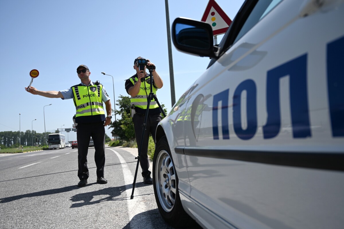 policia-djeg-shoferet-e-pakujdesshem-mbi-16-mije-gjoba-dhe-238-automjete-te-sekuestruara-gjate-muajit-maj