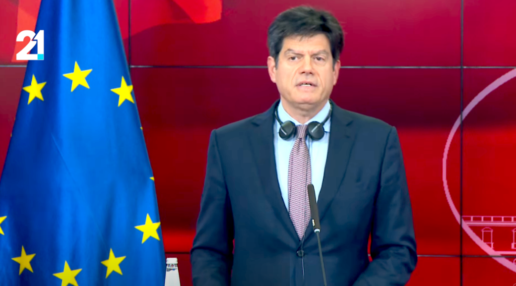 rokas-per-non-pejperin-e-frances-dhe-gjermanise-ai-nuk-do-te-mundesoje-fillimin-e-negociatave-duhen-ndryshimet-kushtetuese