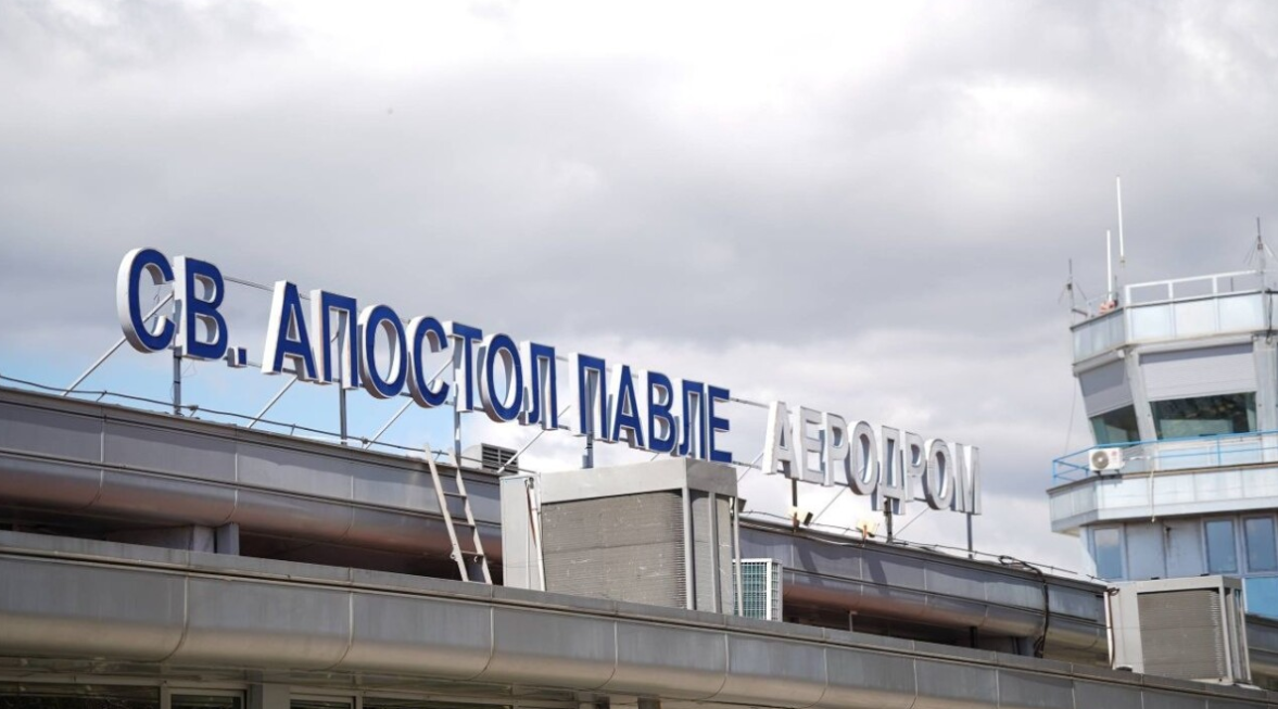 Incident në Aeroportin e Ohrit   Një punëtor bie nga çatia  pëson lëndime të rënda trupore
