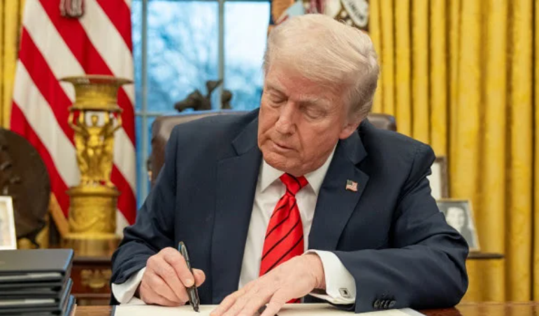 Trump firmos vazhdimin e gjendjes së jashtëzakonshme lidhur me Ballkanin Perëndimor