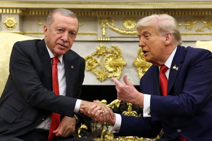 Erdogani do të zhvillojë takim dypalësh me Trumpin në Ankara
