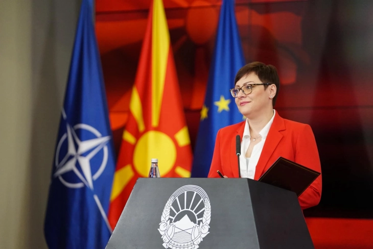 Dimitrieska Koçoska  Financat publike stabile  Të hyrat buxhetore u rritën me 8 6 për qind