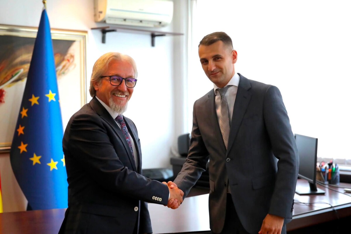 Limani dorëzoi detyrën  Velkovski kalon në krye të Ministrisë së Politikës Sociale  Demografisë dhe Rinisë