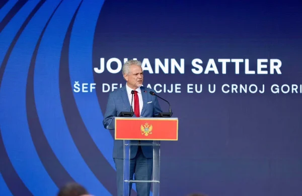 austriaku-kercenon-malin-e-zi-harrojeni-be-ne-nese-vazhdoni-me-cnjohjen-e-kosoves