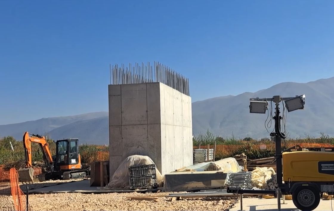  Humbi granti  apo  projekti përparon    hekurudha drejt Bullgarisë ndez përplasjen politike