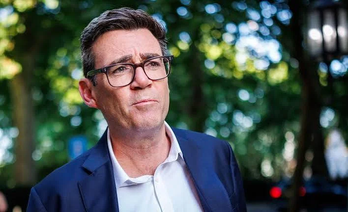 Andy Burnham pritet të marrë drejtimin e Britanisë brenda pak ditësh