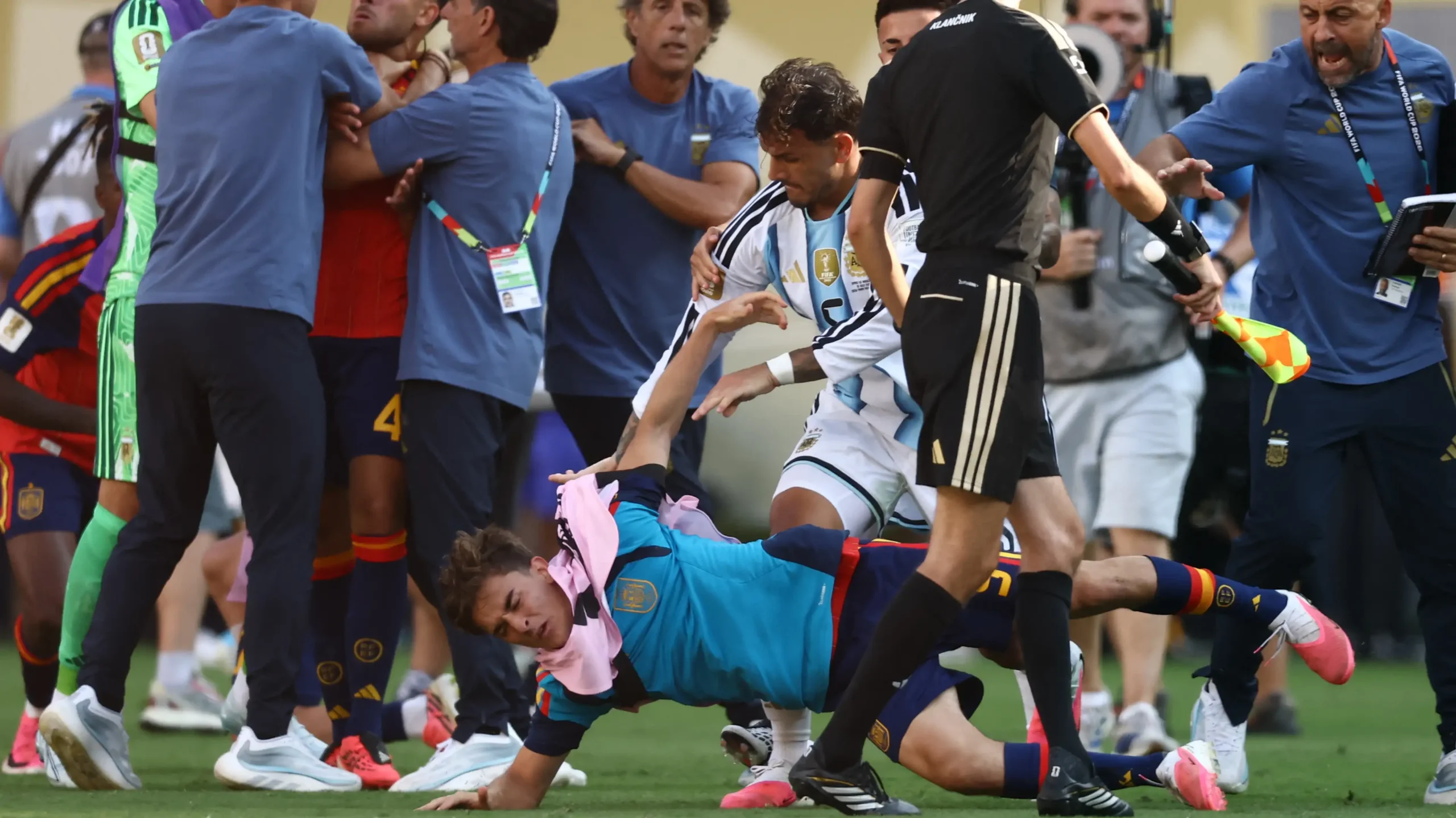 fifa-nis-hetim-per-argjentinen-lidhur-me-dy-akuza-te-renda