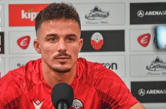 Florent Ramadani rikthehet te Shkëndija  firmos kontratë dyvjeçare