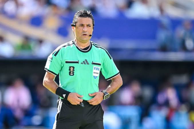 FIFA emëron Alireza Faghanin si arbitër në sfidën Angli Meksikë  vendimi ngjall polemika