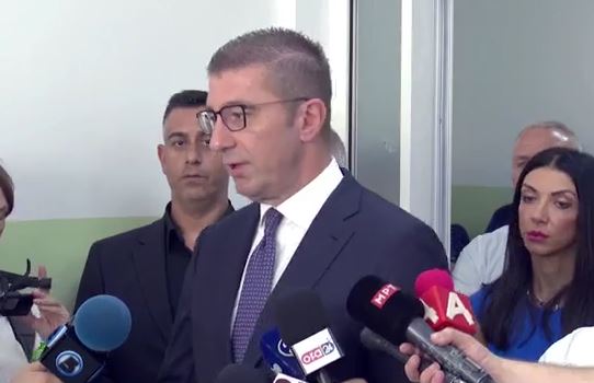 Mickoski për dëmet nga stuhia  Do të vlerësohen dhe do të kompensohen