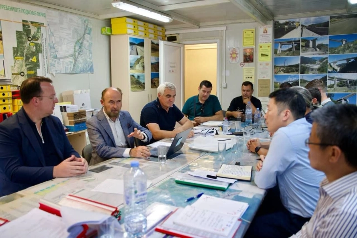 Nikolloski  Po zgjidhen probleme komplekse inxhinierike në autostradën Ohër Kërçovë