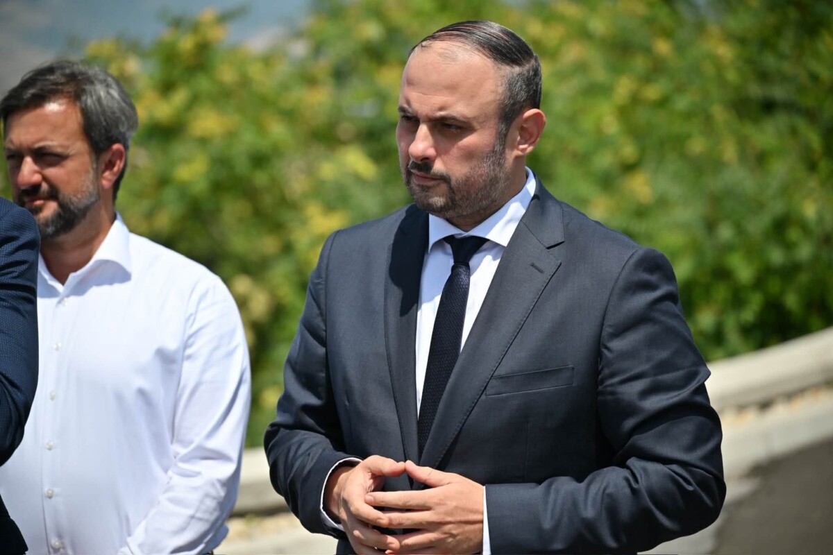 Gjorgjievski  Spërkatja kundër mushkonjave nisi më 7 maj   LSDM po politizon ethet e Nilit Perëndimor 