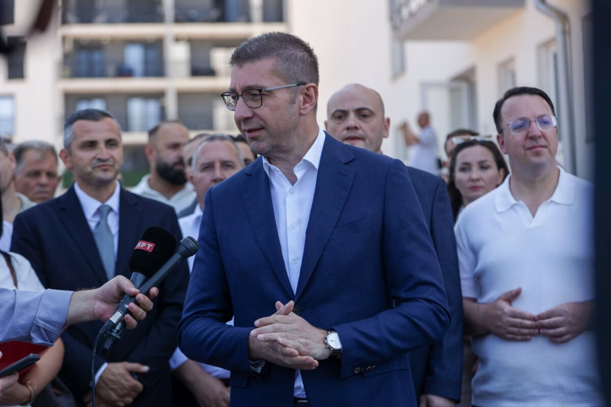 MSH  Gjendja me epideminë në Gostivar është stabile  Mickoski pret ujë të pijshëm së shpejti  por edhe zgjerim të hetimit