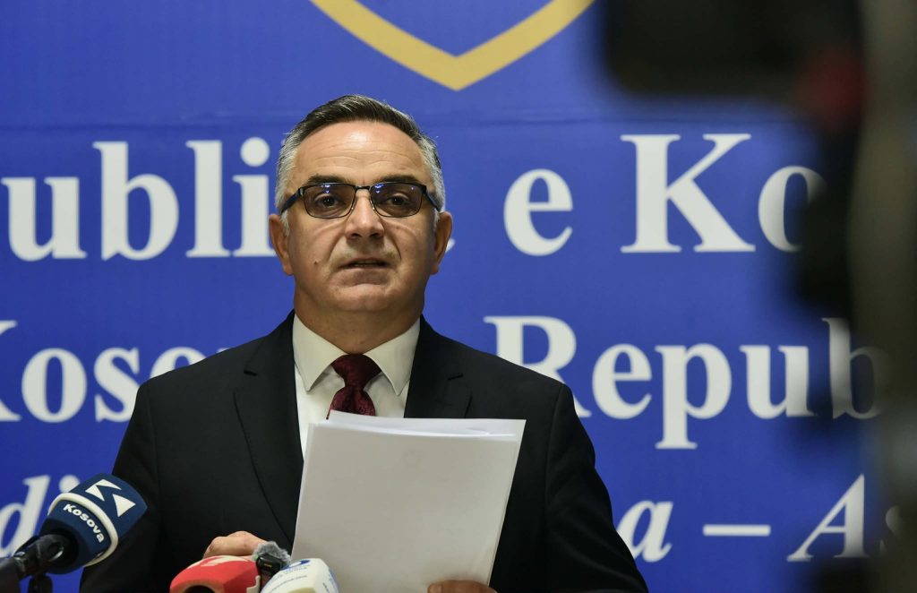 pdk-ja-ia-ze-deren-qeverise-hoxha-kurti-dhe-lvv-ja-nuk-jane-mbi-shtetin