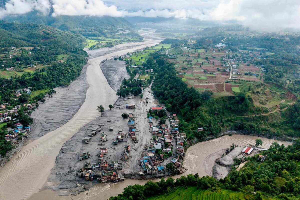 Shkon në 469 numri i viktimave nga përmbytjet në Nepal  vazhdojnë kërkimet për të zhdukurit