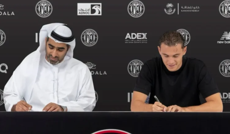 Kristjan Asllani transferohet te Al Jazira  mesfushori shqiptar do të mbajë fanellën me numrin 23