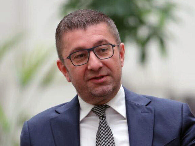Mickoski për  Breitbart News   Fuqishëm e mbështesim Trampin  dëshirojmë që dialogu strategjik me SHBA në të sjellë rezultate konkrete