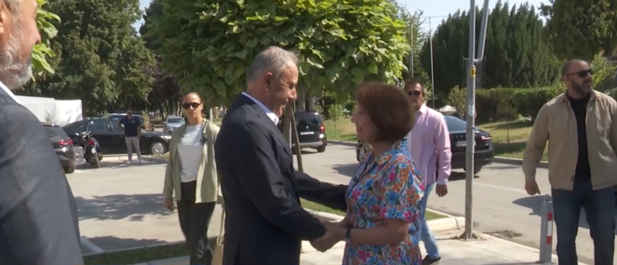 Davkova  Struga  shembull i bashkëjetesës  Qyra  Po hapim një faqe të re ku qytetarët së bashku festojnë sukseset