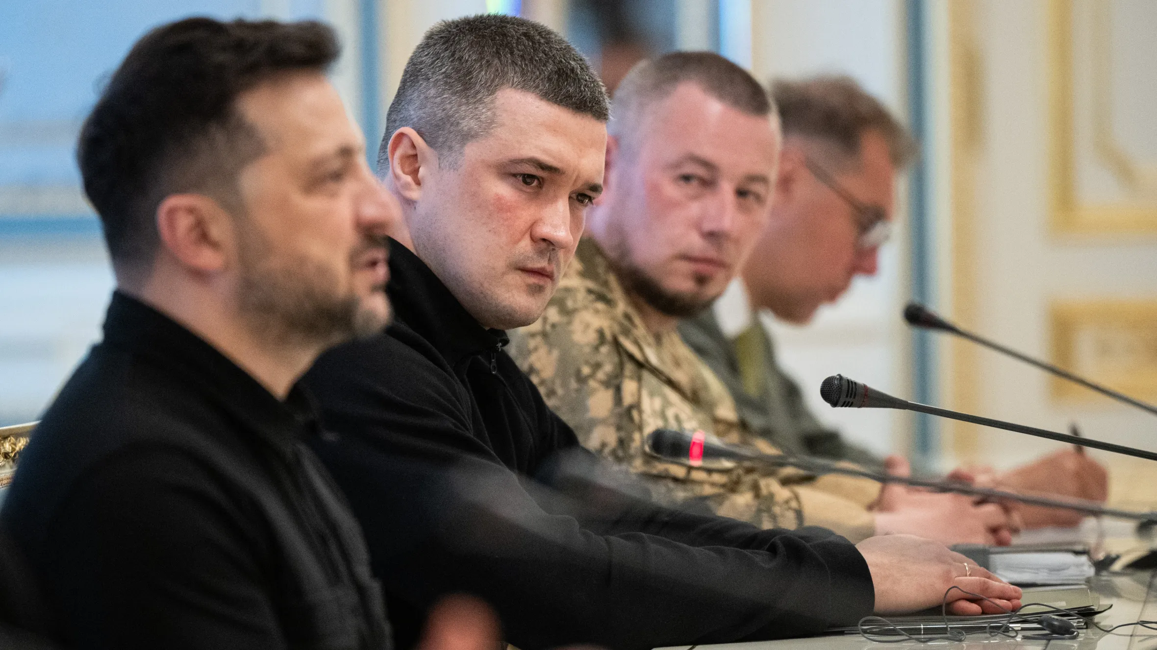 Ish ministri i shkarkuar ukrainas i Mbrojtjes  Fedorov bën thirrje për zgjedhje presidenciale në mes të luftës