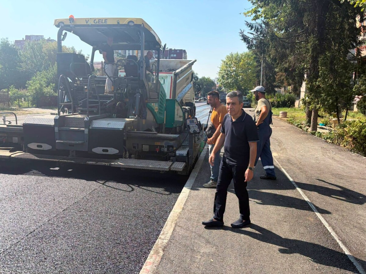 Asfaltohet rruga  Ferid Murad   Mexhiti  Rrugë pas rruge  projekt pas projekti  po ndërtojmë Çairin që kemi premtuar